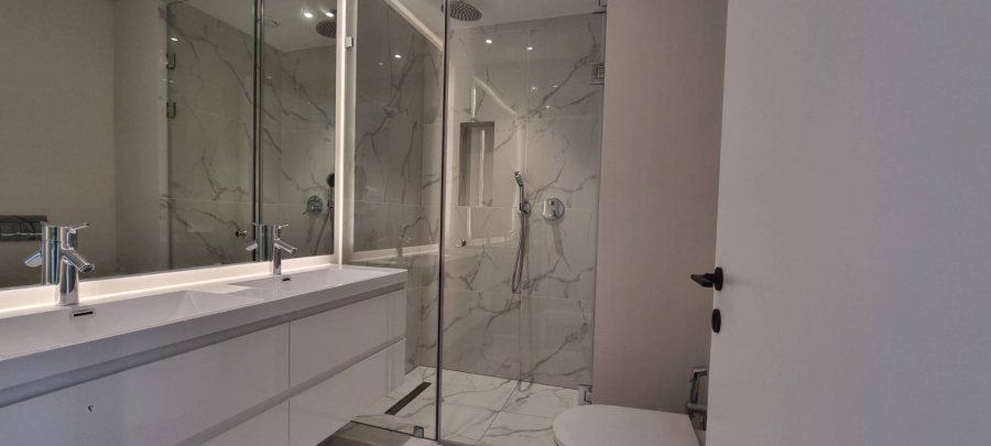 4 Bedroom Property for Sale in Camps Bay Western Cape